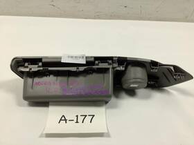 160-50676r Acura 2007 Mdx Rear Right Side Quarter Panel Armrest Cup Holder Storage Cover