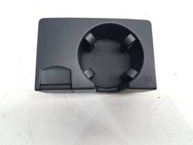 131.au1q08 Audi 2008 A6 Rear Cup Holder With 12v Aux Outlet Black