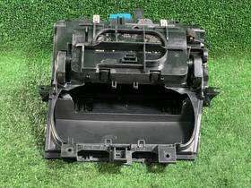 6806796 Bmw 2019-2024 330i M340i G20 Center Console Cup Holder Storage Oem