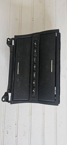698.bm1b02 Bmw 2002 E46 325ci - Dash Storage Holder Switch Assembly Oem 6925506 8268887