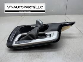 42735549 Buick 2024 - 2025 Envista Center Console Cup Holder Shifter Trim Oem