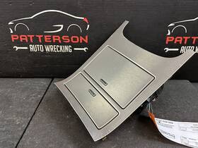 22888564 Cadillac 07-14 Escalade Front Console Heated And Cooled Cup Holder