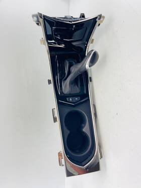 22983558 Cadillac 13-19 Ats Sedan Front Center Console Cup Holder Shifter Oem