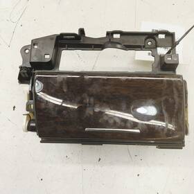 794.gm6n16 Cadillac Xts Cup Holder 2016 2017 2018