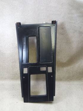 299.gm1z85 Chevrolet Shifter Bezel Shift Fits 1984 1985 1986 1987 1988 1989 Corvette O108
