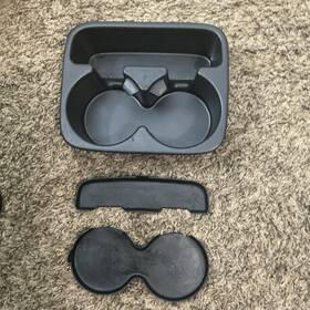 50503 Chevrolet 99-2002 Silverado Sierra Gmc 1500 Center Console Cup Holder 3pc Oem