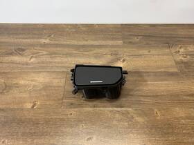 84975691 Chevrolet 2021 Corvette Center Cap Holder Oem Note