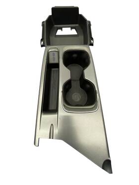 86599740 Chevrolet 2024-2025 Chevy Equinox Ev Front Console Top Trim Panel With Cupholder Scratch