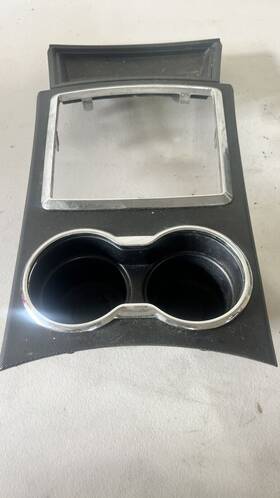 1cy331x9ad Chrysler 2008 300 Center Console Cup Holder Shifter Bezel Panel Oem