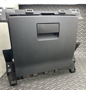 0005920-0 Dodge 2009-2012 Ram Cup Holder Folding Dual Center Dash Dark Slate 1500 2500 Oem