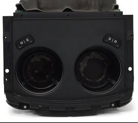 1pb67dax9ad Dodge 2011-2015 /chrysler Center Console Heated And Cooled Cup Holder