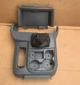 5kk90trmab Dodge 06-08 Ram 1500 2500 3500 Floor Console Cup Holder Shifter Boot Gray 4wd