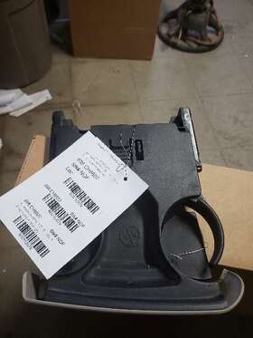 698.ch8607 Dodge Truck 2007 Caravan Cup Holder