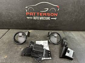 Na1p64316 Fiat 17-20 124 Spider Center Console Cup Holders