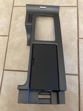 Cr33-63045b44-ca3am6 Ford 2010-2014 Mustang Center Console Cup Holder Cupholder Assembly Genuine Oem