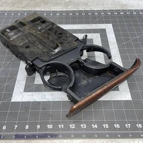 F78b-1604810-bw Ford 2001 2003 Windstar Front Center Dash Cup Holder Woodgrain Rough