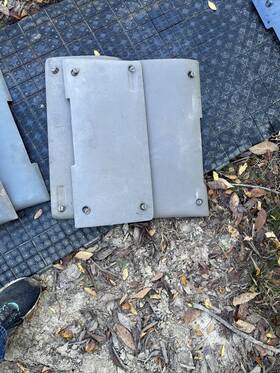 Fb1b-25044f0b-a Ford 1999-04 F250 350 450 550 Lower Dash Board Fuse Box Cover Tan
