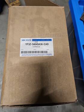 Yf3z-54045a36-cad Ford Nos Console Panel/armrest Assembly/cup Holder For 99-03