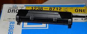 88937204 General Motors 12388712 Nos 1996-2005 Chevrolet S10 Seat Seperator Console Latch