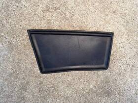 15194077 General Motors 03-06 Chevy Silverado Gmc Sierra Front Console Top Storage Bin Rubber Mat Liner