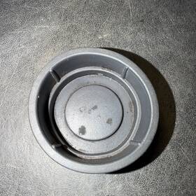 22586307 Genuine Gm Oem Part Cup Holder Insert 96-98 Pontiac Grand Am / 96-99 Sunfire 22586307 Genuine Gm Oem Part Cup Holder Insert 96-98 Pontiac Grand Am / 96-99 Sunfire