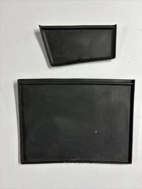 15070343 Gm 15178540 2003-2006 Chevy Silverado Tahoe Center Console Storage Tray Rubber
