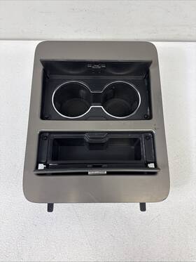 20919904 Gm 2009-2014 Chevy Tahoe Suburban Yukon Center Console Cup Holder Oem