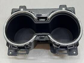 84799163 Gmc 2018-2024 Terrain Front Center Console Cup Holder Cover Trim Oem