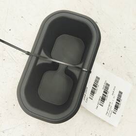 794.ho1m18 Honda Cr-v Rear Cup Holder 2017 2018 2019