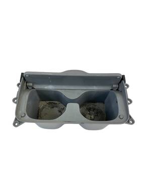 84670-2h700 Hyundai 2010 10 Elantra Center Console Cup Holder Oem