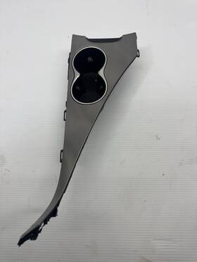 68430-4ga0a Infiniti 786.in1m15 Oem Q50 Center Cup Holder With Trim 2014-2015