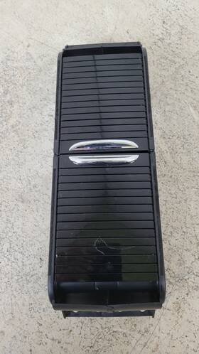 F048196ac Jaguar 10-15 Xj Oem Black Center Console Roller Cupholder Trim Bezel