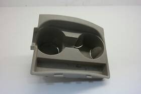698.am8607 Jeep 2005-2010 Grand Cherokee Center Console Cupholder