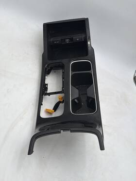 84630-s9000 Kia 20-22 Telluride Center Console Shifter Bezel Trim Cup Holder Assy