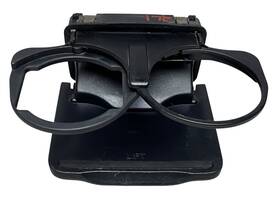 575630-33010 Lexus 1997-2001 Es300 Rear Seat Fold-up Console Mounted Dual Cup Holder Black
