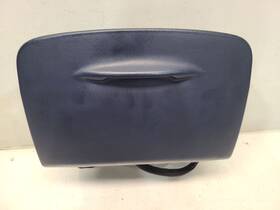 131.fd2u96 Lincoln 1996 Town Car Center Dash Cup Holder Blue