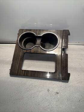 698.fd2207 Lincoln 07 Navigator Center Console Cup Holder