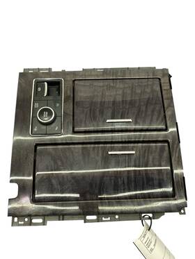 Jl7b78044e50 Lincoln 2018-2021 Navigator L Front Cup Holder Storage With Drive Switch Scratch