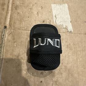 35124-14 Lund Brunswick Cup Holder