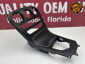 2536806202 Mercedes-benz 2016-2019 Glc Dash Center Console Cover Panel Trim With Cupholder Oem 62k
