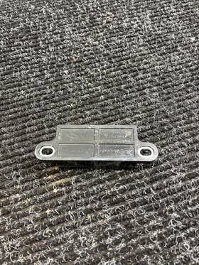A0038200726 Mercedes-benz 03-09 E Class Impact Sensor Oem