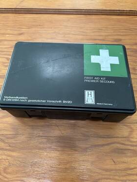 A2138100130 Mercedes-benz Vintage First Aid Kit 1975-1989 Original