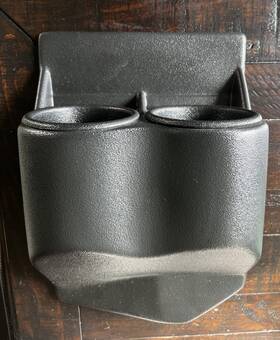 611.863 Mid America Like New Dual Cup Holder C7 Corvette Stingray And Z06 2014-2019 No Modifications