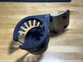Nmi7678 Mini 2002-2008 Cooper R50 R52 R53 Center Dash Pillar Post Mount Cup Holder Oem
