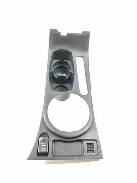 Mr590252zz Mitsubishi 2004 Galant Center Console Gear Shifter Bezel Cup Holder Panel Light Scratches