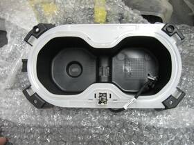 5ux37 Mopar Lxh Aa Console Cup-holder For 15-18 Jeep Renegade New Genuine