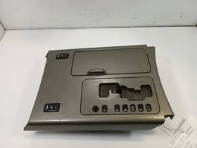 698.da1304 Nissan 2004-2007 Armada Center Console Cup Holder Shifter Plate Bezel 11508568