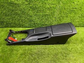96911-cf45b Nissan 2006-2008 350z Coupe Manual Center Console Oem