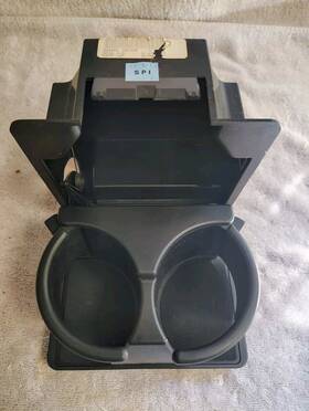 96965 Nissan 75000 2004-2012 Titan Armada Qx56 Rear Fold Down Cupholder 04 05 06 07