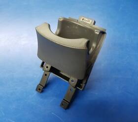 10284199 Oldsmobile 1998-2002 Intrigue Dark Gray Front Cup Holder Oem
